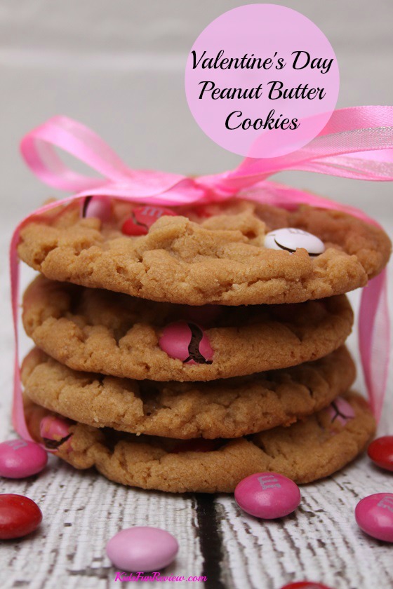 valentines day peanut butter cookies with red and pink m&ms 3